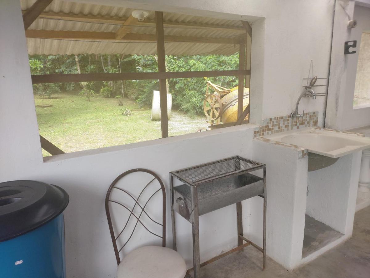 Chalé no Jardim ar condicionado Pereque Açú Ubatuba Exterior foto
